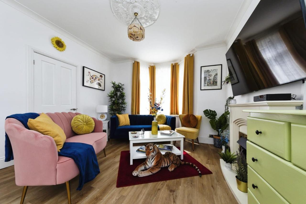 Your Chic 3Br Home Comfort And Style In Londýn Exteriér fotografie